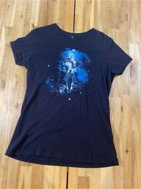 TeeTurtle Dr Who Tardis Graphic T Shirt
